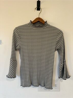MICHAEL STARS Rachel Stripe 3/4 Bell Sleeve Mock Ruffle Neck Top Women’s OS